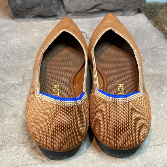 Rothy’s The Point Fawn size 7 - Picture 5 of 6